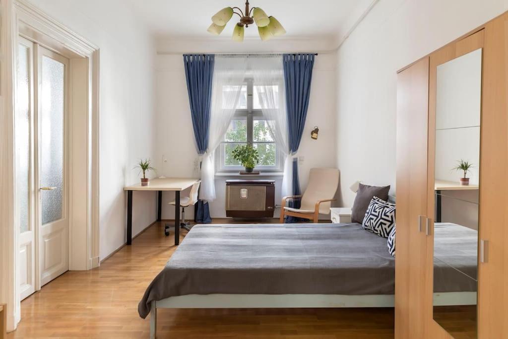 B333 Apartment - In The Heart Of The City Budapest Eksteriør bilde