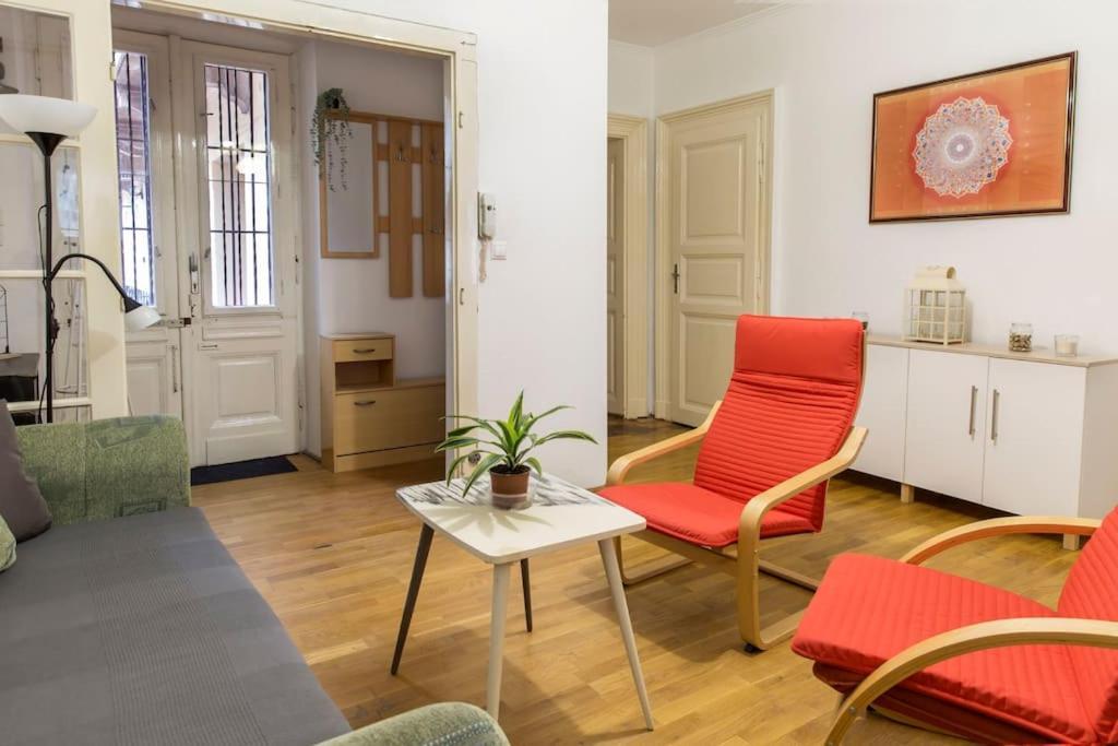 B333 Apartment - In The Heart Of The City Budapest Eksteriør bilde